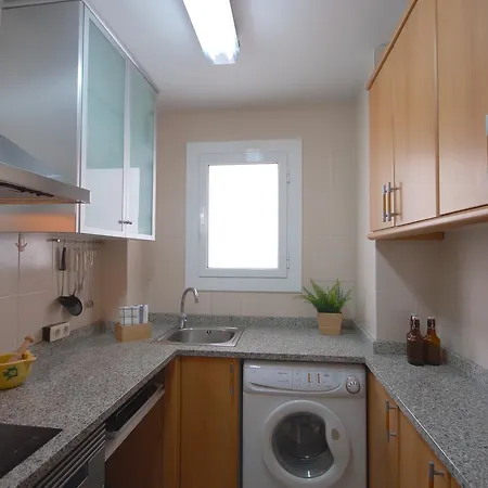 Lets Holidays Terrace Apartment